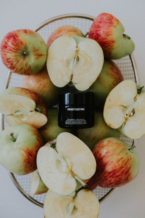 Rose-Raspberry - smoothing face cream