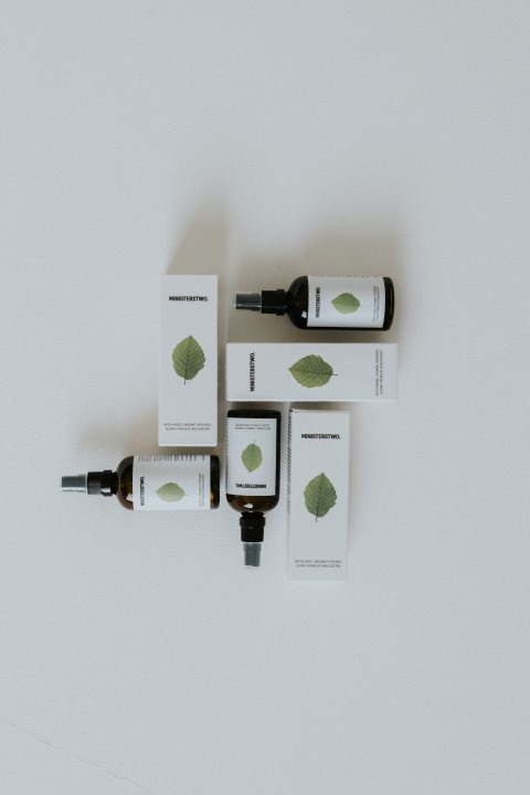 Witch Hazel - organic hydrosol