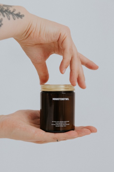 Saffron - moisturizing body lotion