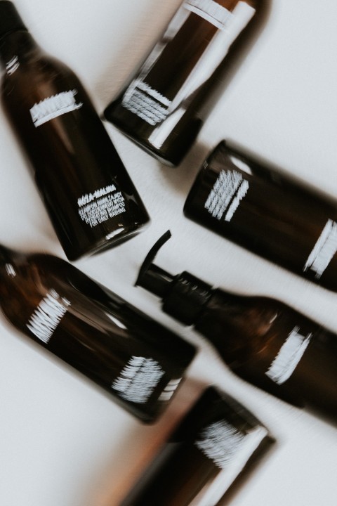 Rose-Himbeere - feuchtigkeitsspendendes Shampoo Anwen + Ministerstwo.
