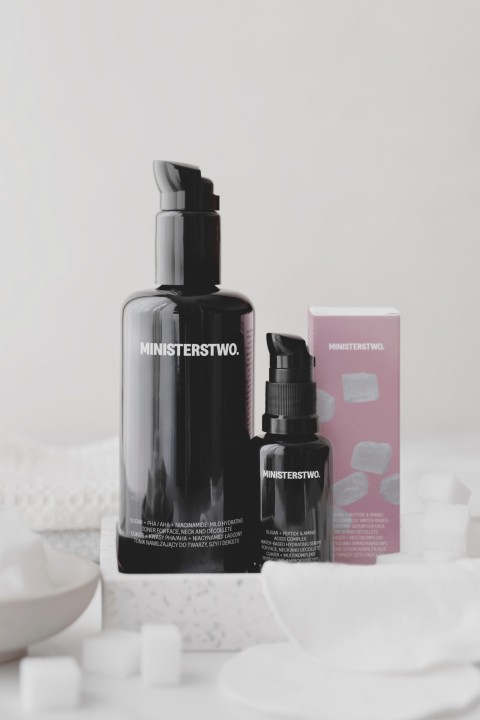 Sugar - hydrating toner for face, neck and décolleté