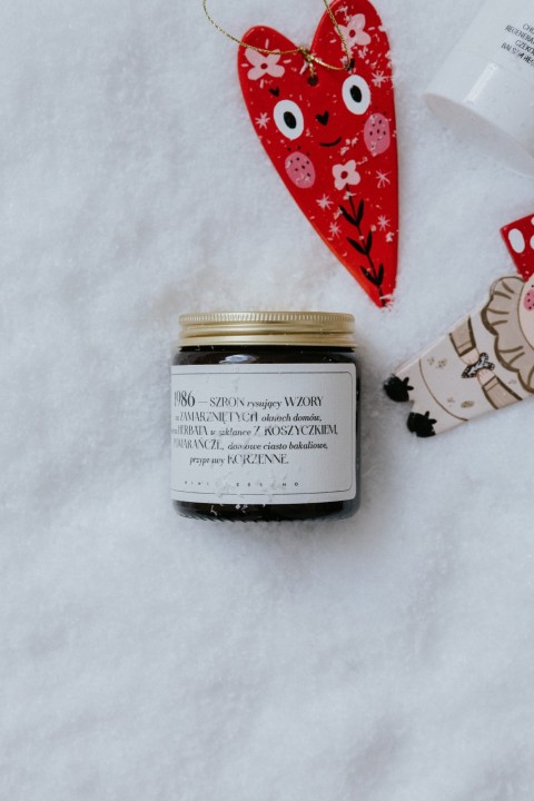 1986 - scented candle
