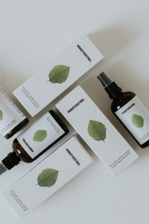 Witch Hazel - organic hydrosol